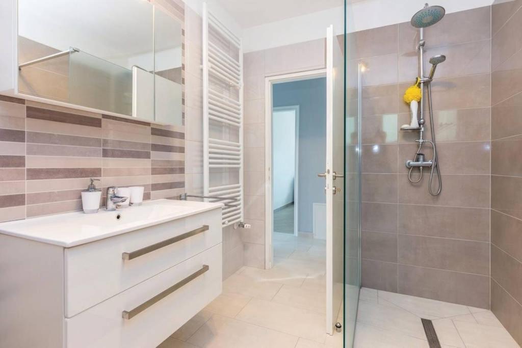 Apartment Laura Kostrena Dış mekan fotoğraf